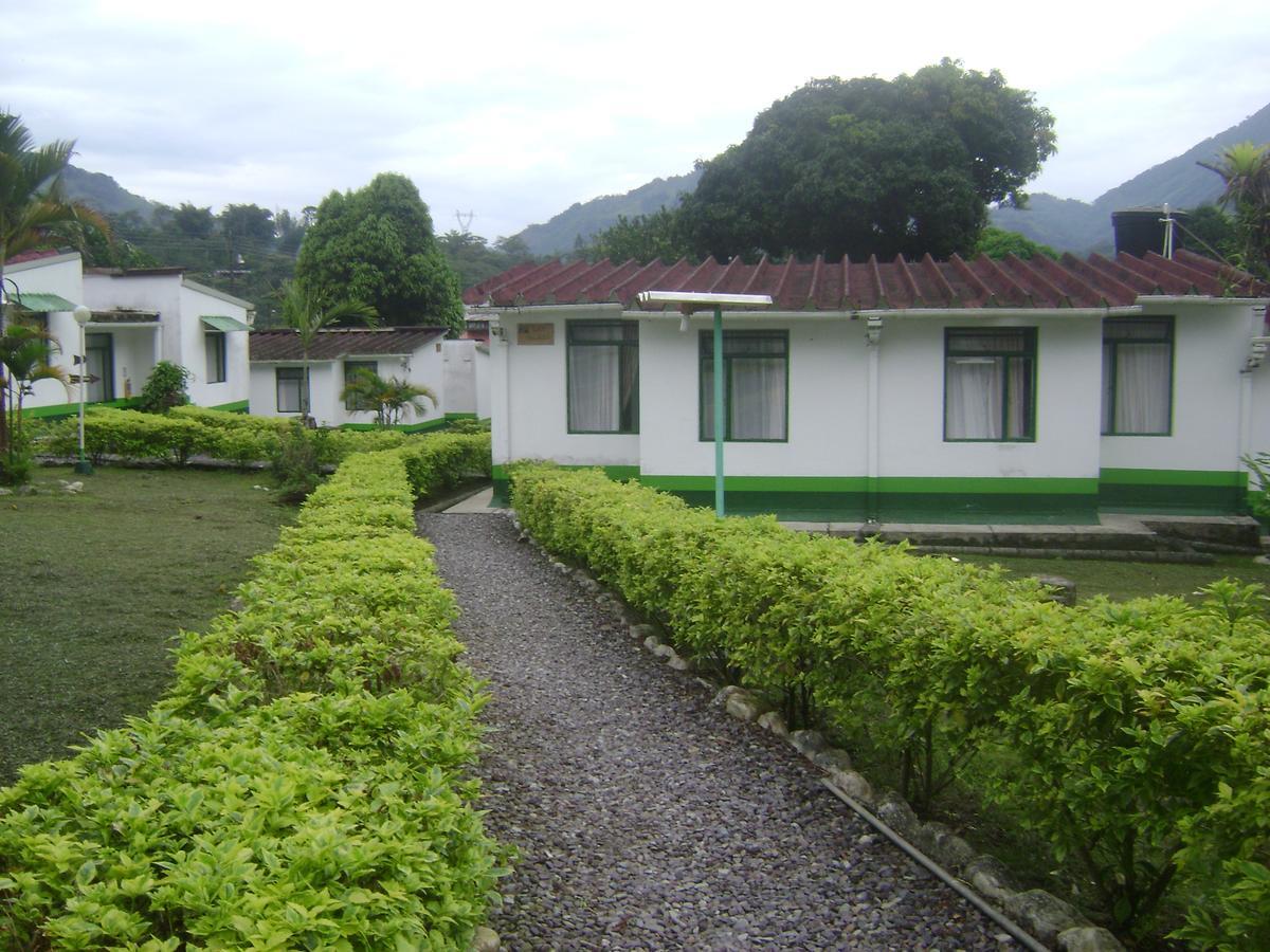 Hotel Servituristicos La Esmeralda Santa María Exterior foto